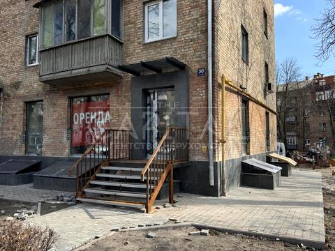 комерційна за адресою Джона Маккейна вул. (Івана Кудрі), 30