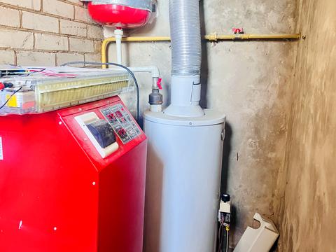 будинок за адресою Хвойна, 2