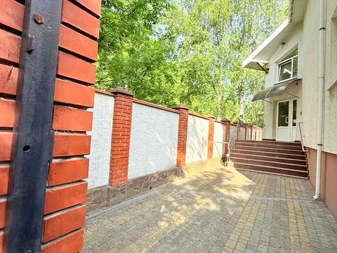 комерційна за адресою Івана Виговського вул. (Терешкової), 67