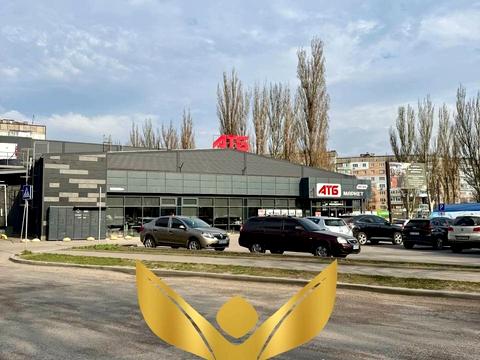 комерційна за адресою Євгена Маланюка вул., 9-Д