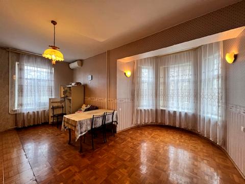 будинок за адресою набережна