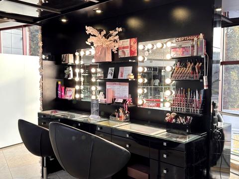 коммерческая по адресу Академика Ющенко ул., 8