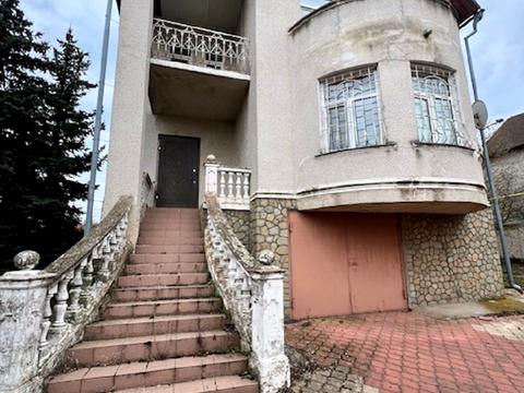 будинок за адресою набережна