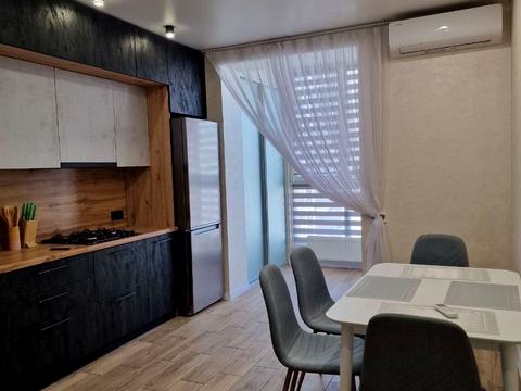 квартира за адресою Сімейна вул., 2