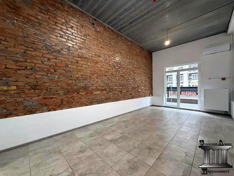 комерційна за адресою Михайла Максимовича вул. (Онуфрія Трутенка), 26-В