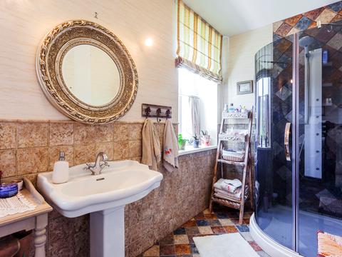 дом по адресу Озёрная ул.