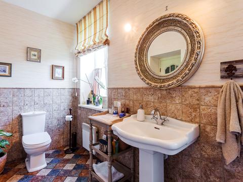 дом по адресу Озёрная ул.