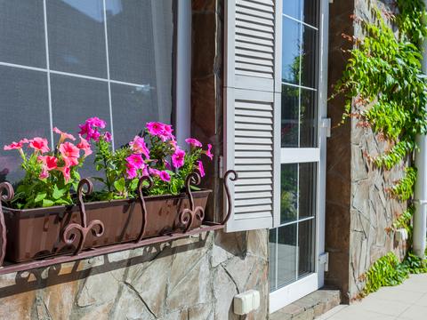 дом по адресу Озёрная ул.