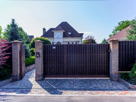 дом по адресу Озёрная ул.