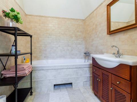 дом по адресу Озёрная ул.