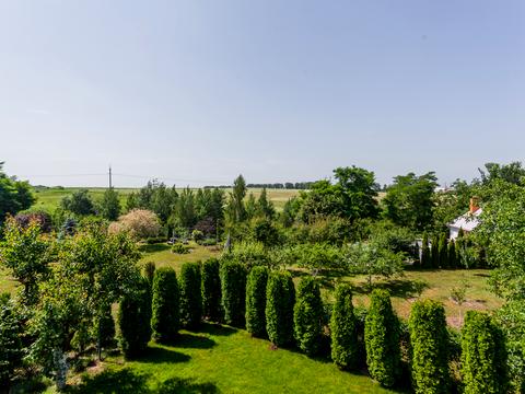 дом по адресу Озёрная ул.