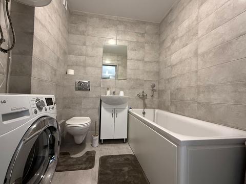 квартира за адресою Михайла Максимовича вул. (Онуфрія Трутенка), 32-Б