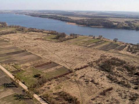 ділянка за адресою Центральна, 13