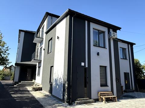 квартира за адресою Українська вул., 21