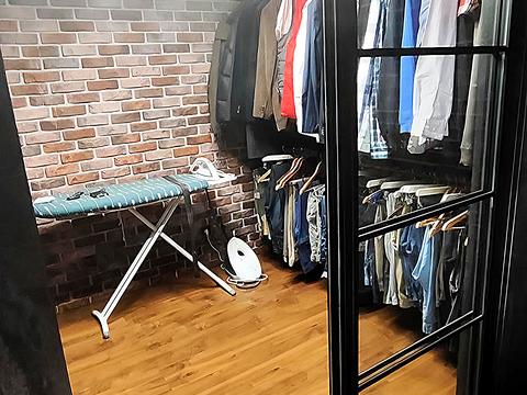 будинок за адресою Миронівська вул., 24