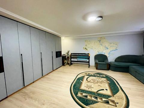 будинок за адресою Панаса Саксаганського вул.