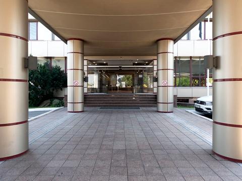 комерційна за адресою Верхній Вал вул., 72