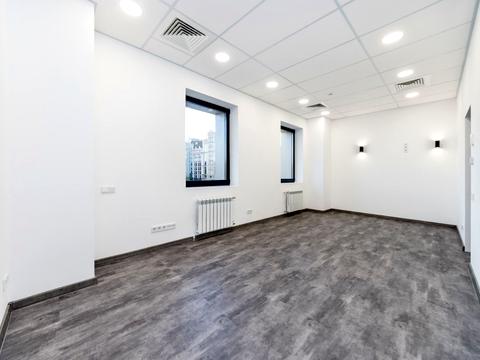 комерційна за адресою Верхній Вал вул., 72