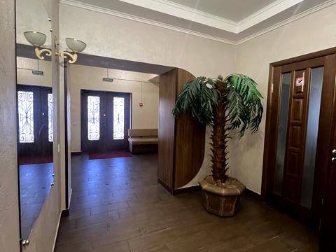 комерційна за адресою Андрія Божка вул. (Доватора), 27