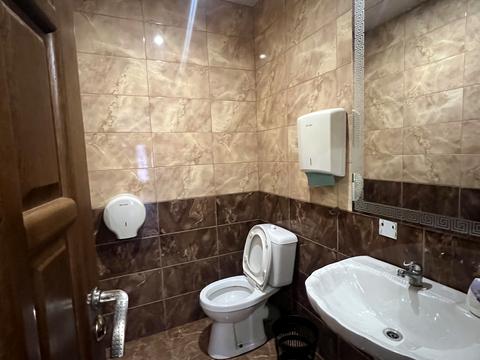 комерційна за адресою Андрія Божка вул. (Доватора), 27