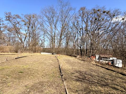 участок по адресу Наережна