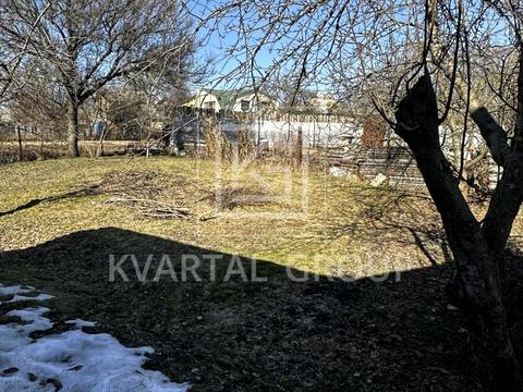 ділянка за адресою Садова вул., 12