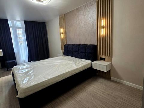 квартира за адресою Злуки просп., 7