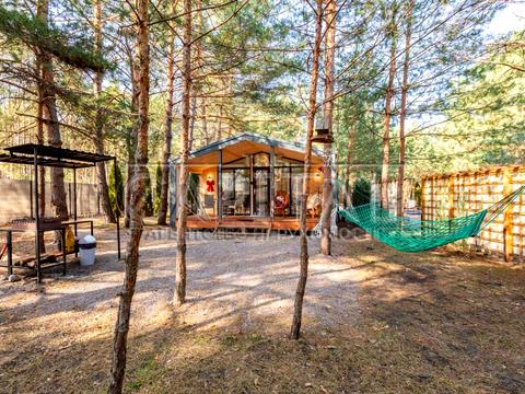 комерційна за адресою Покровська вул., 79