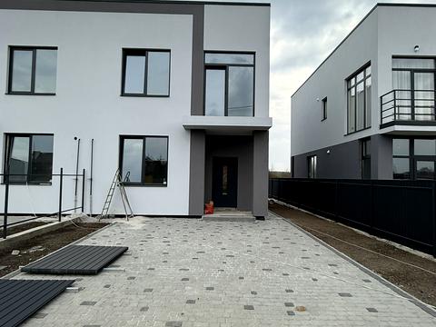 будинок за адресою Потічкова