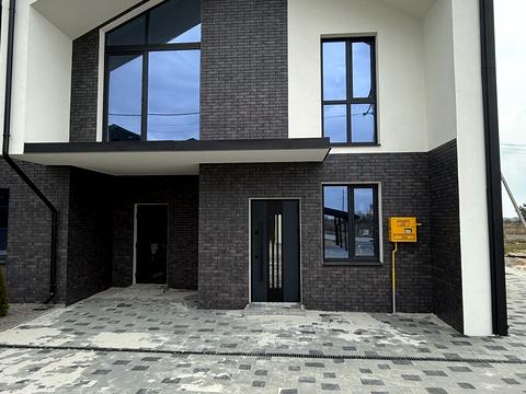 будинок за адресою Дорошенка