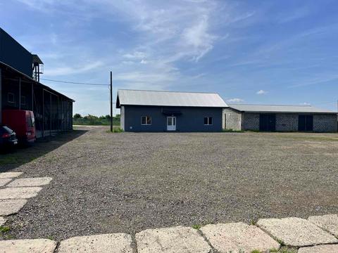 коммерческая по адресу Мукачево, Автомобілістів, 10