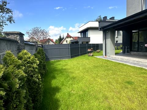 будинок за адресою Хмельницького