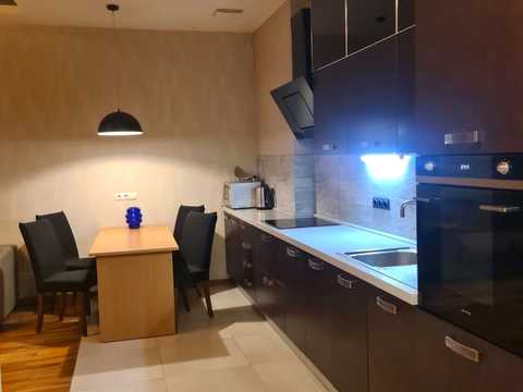 квартира за адресою Микільсько-Слобідська вул., 1-А
