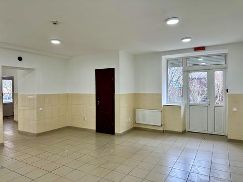 комерційна за адресою Андрія Чайковського вул., 39