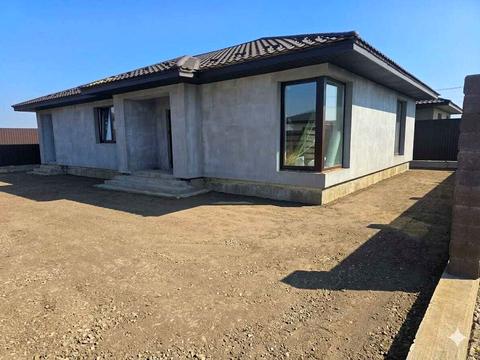 дом по адресу Чеська