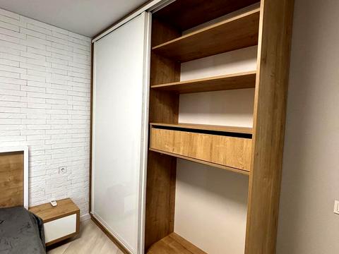 квартира за адресою Дніпровська набережна вул., 16-Г