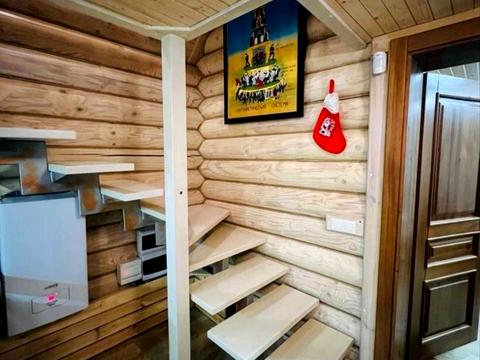 будинок за адресою Київська, 8Б