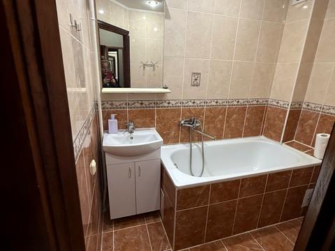 квартира за адресою Велика Васильківська вул. (Червоноармійська), 136