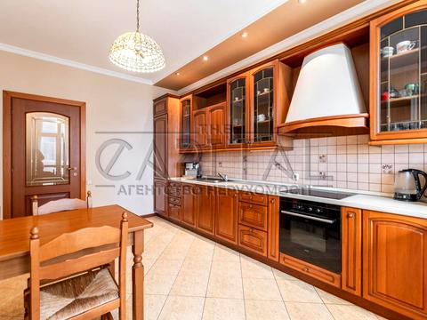 квартира за адресою Предславинська вул., 31/11