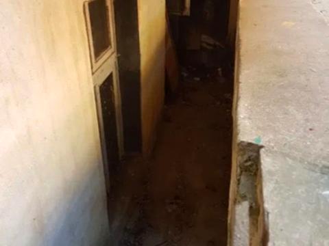 коммерческая по адресу Базарная ул., 12