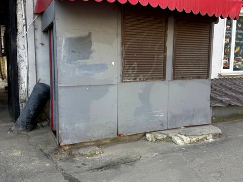 комерційна за адресою Успенська вул. (Чичерина), 43