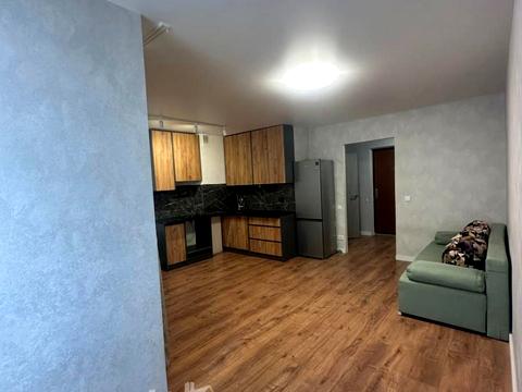 квартира за адресою Василя Симоненка вул., 107-А