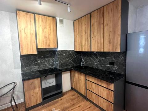 квартира за адресою Василя Симоненка вул., 107-А