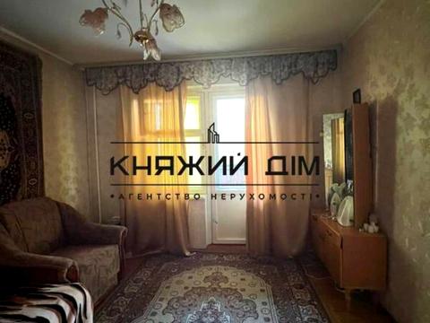 квартира за адресою Бережанська вул., 18