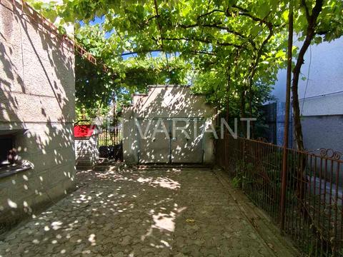 дом по адресу Ужгород, Центральна вул.