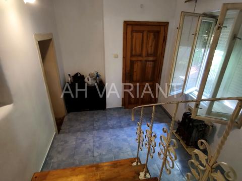 дом по адресу Ужгород, Центральна вул.