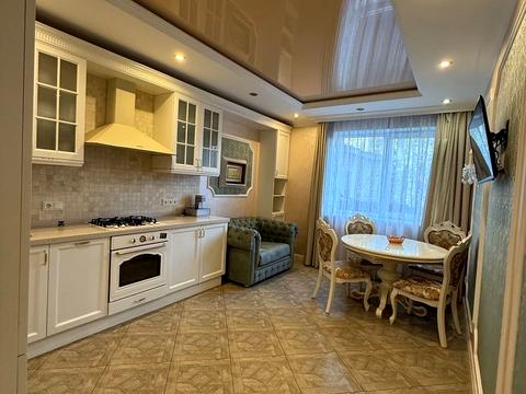 квартира за адресою Околична вул., 10