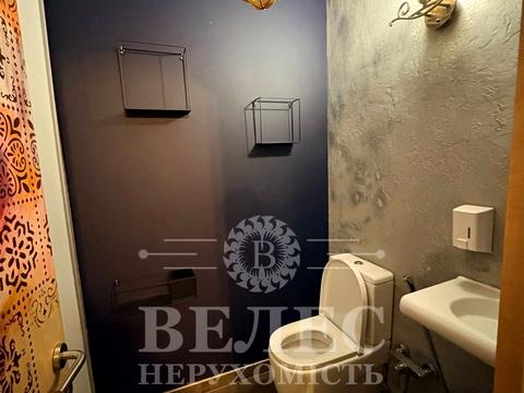 комерційна за адресою Володимира Винниченка вул. (Юрія Коцюбинського), 7