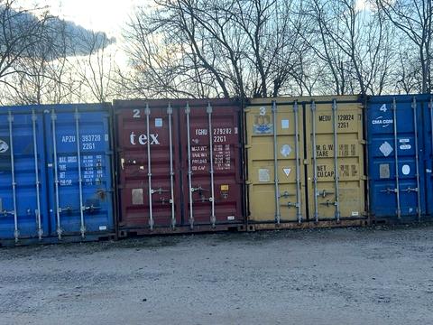 комерційна за адресою Чорнобильська вул., 24/26