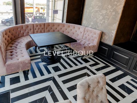 комерційна за адресою Набережно-Хрещатицька вул., 17/18